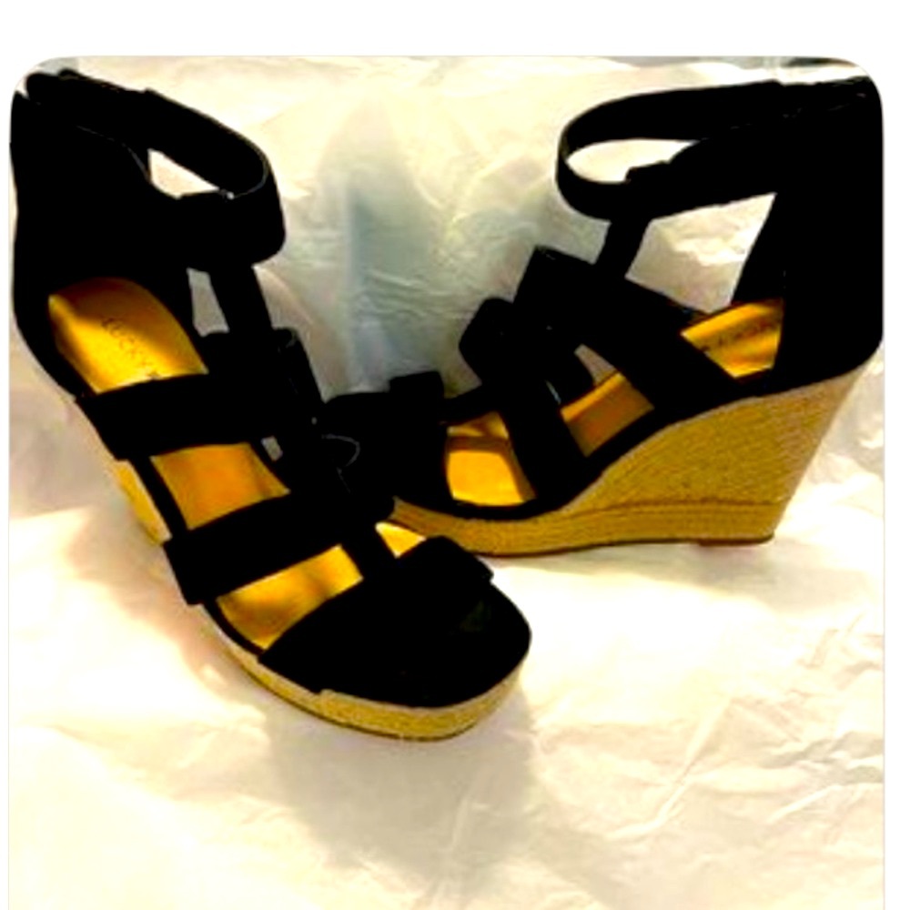 Lucky Brand Black and Tan Wedge Sandals